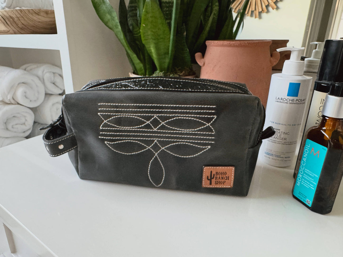 Boot Stitch Handtooled Leather Toiletry Makeup Shaving Bag