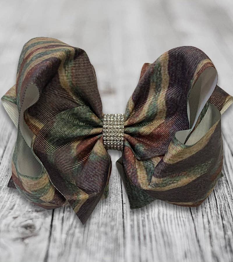 CAMOUFLAGE PRINTED HAIR BOW. 7.5"