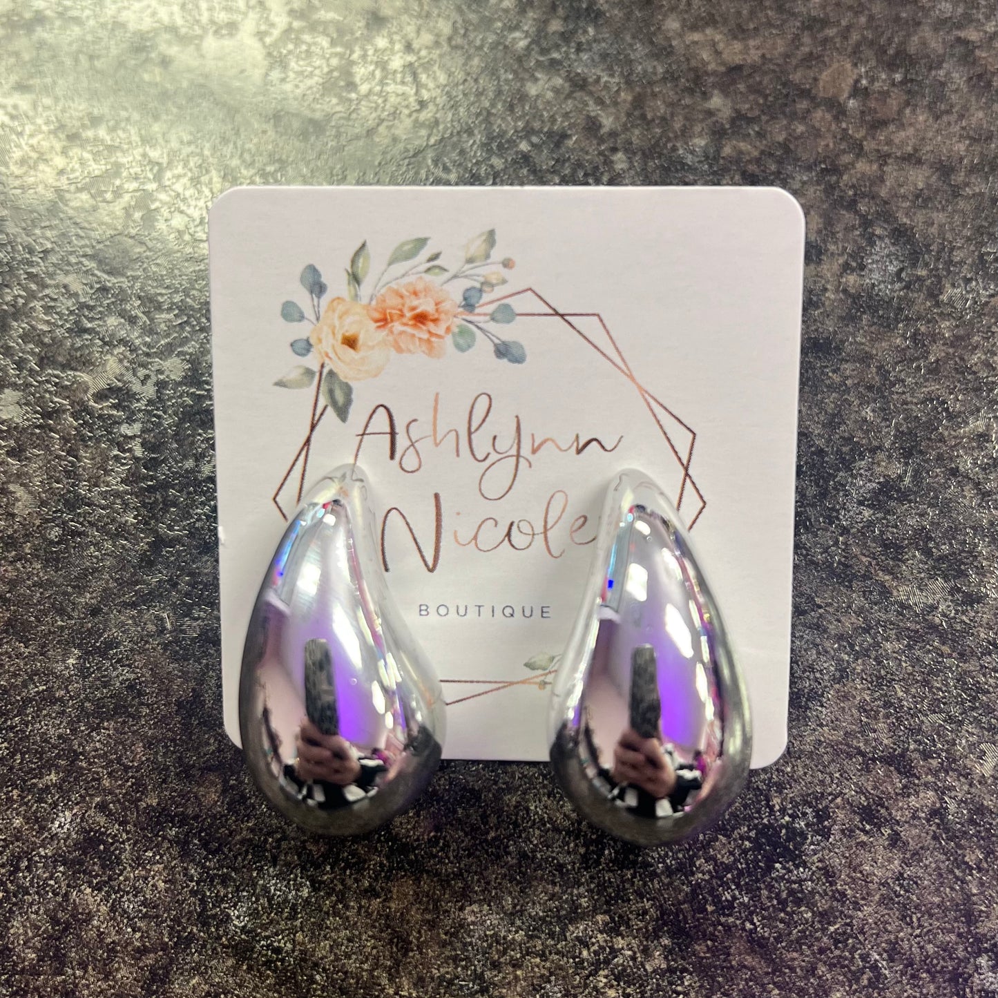 Stud Teardrop Earrings