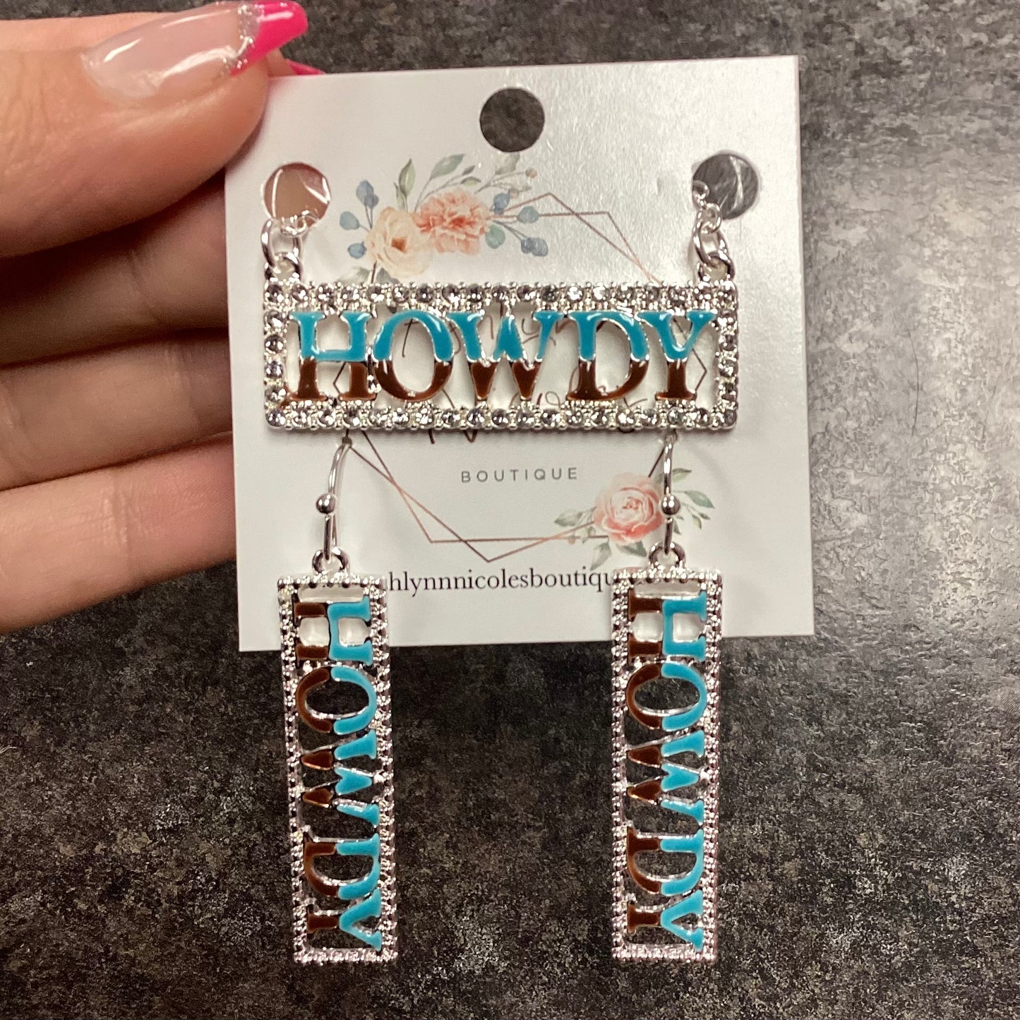 Howdy Necklace Set