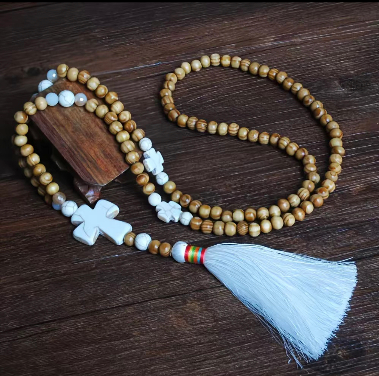 White 3 Cross Stone Pendant Wooden Bead Necklace White