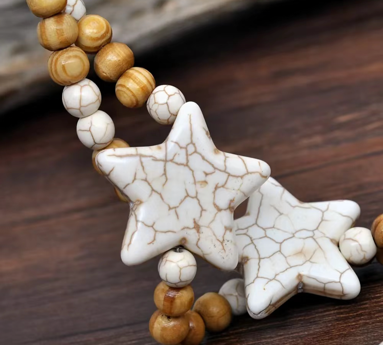 White 3 Star Stone Pendant Wooden Bead Necklace White