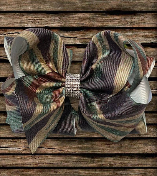 CAMOUFLAGE PRINTED HAIR BOW. 7.5"