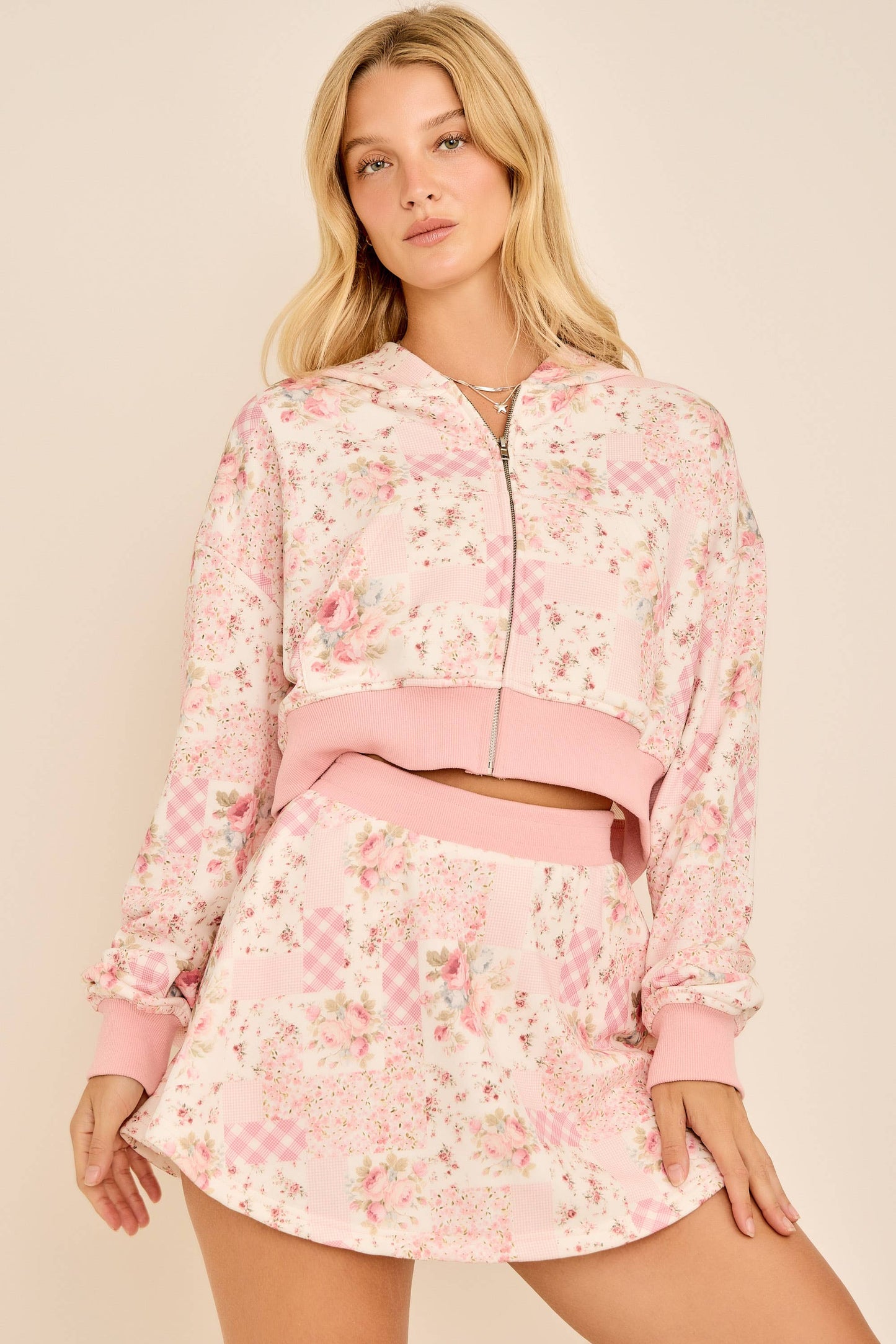 Cropped hoodie with set skort