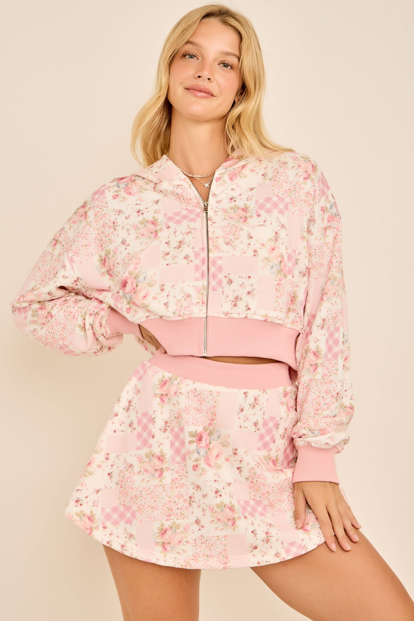 Cropped hoodie with set skort