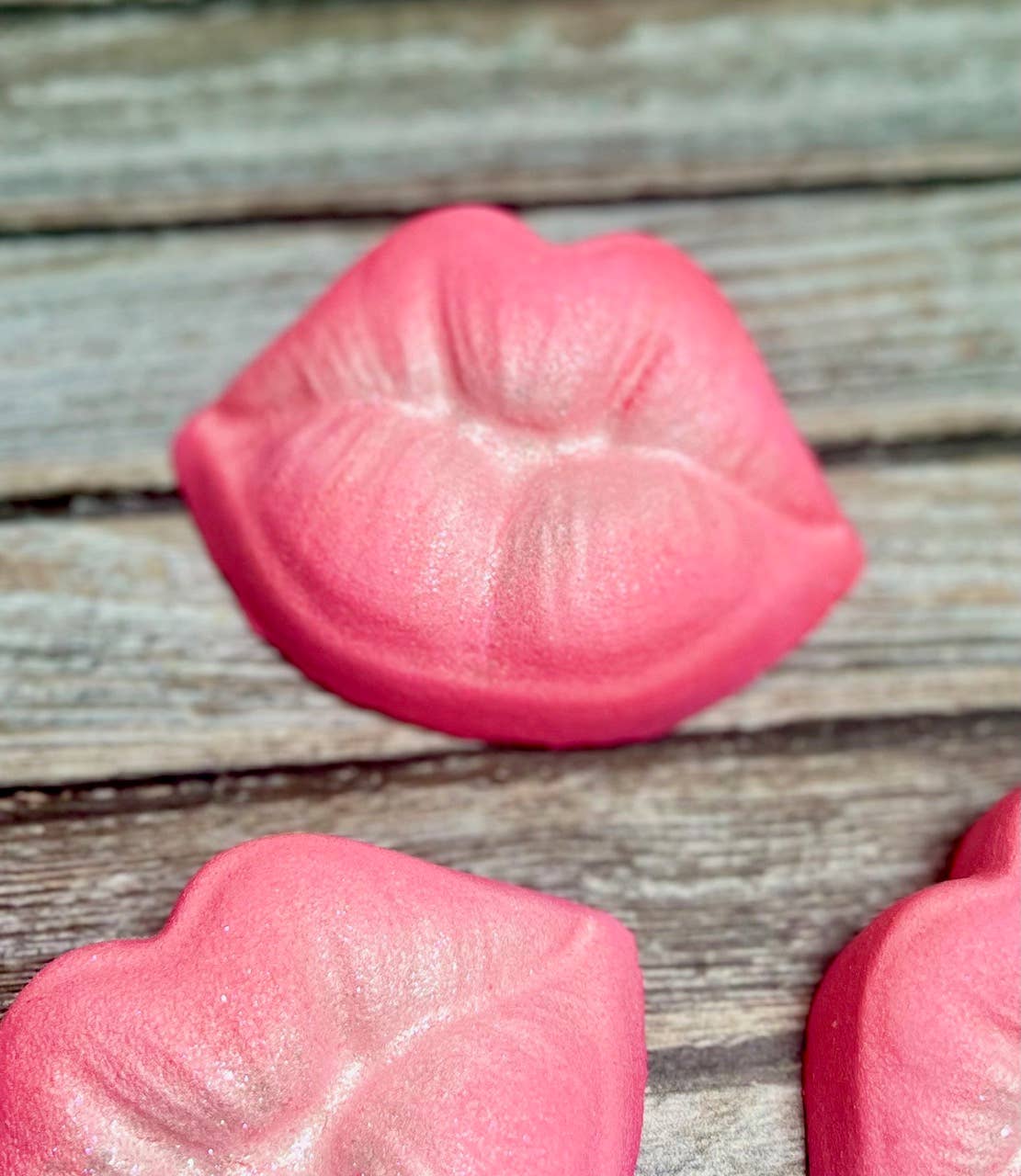 Sugar Lips Bath Bomb