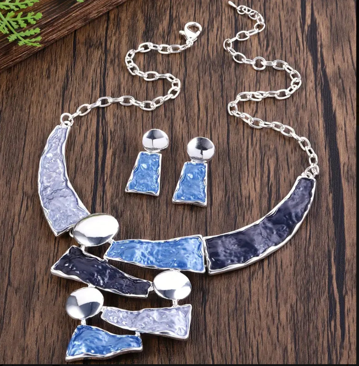 Blue Zinc Alloy Set