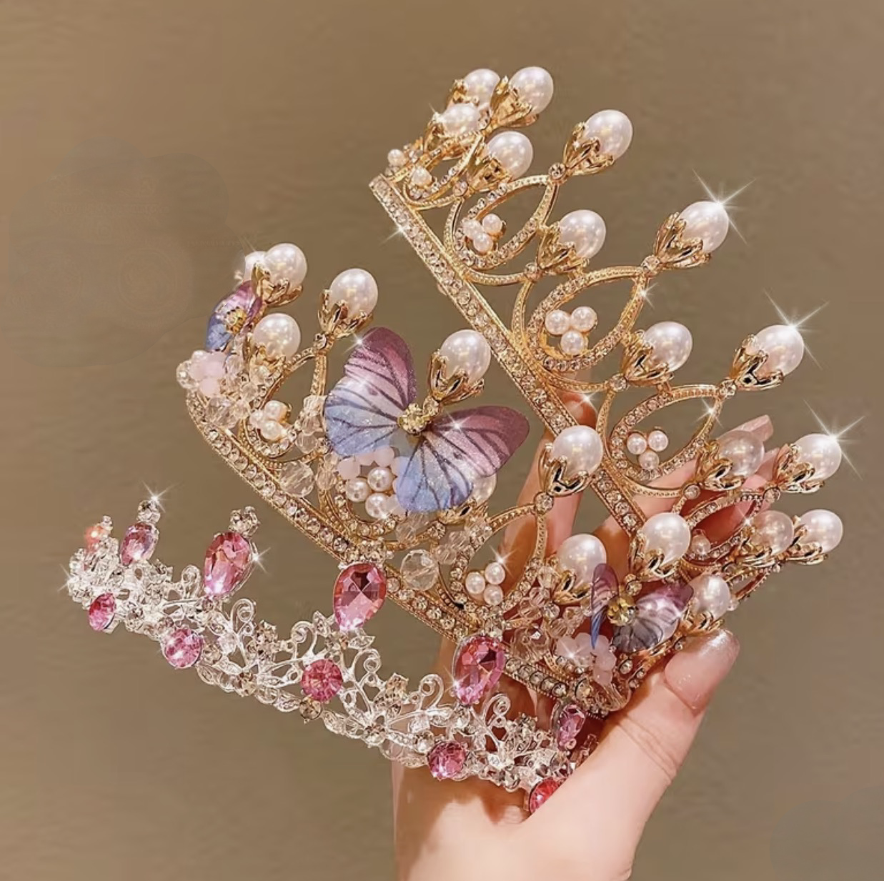 Esther Crown (1)