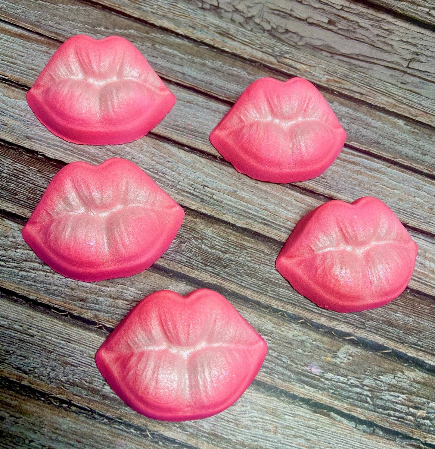 Sugar Lips Bath Bomb