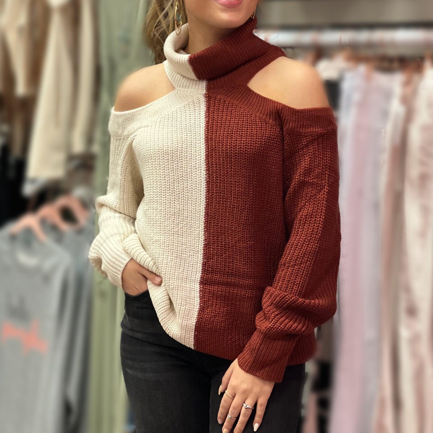 Two Tone Could Shoulder Sweater